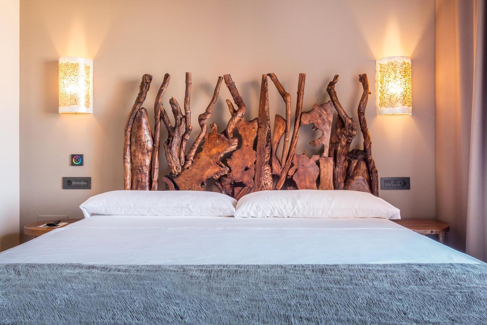 Lances By Qhotels
